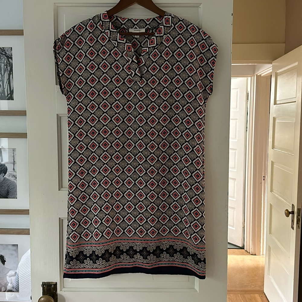 Cute border printed shift dress short sleeves - M